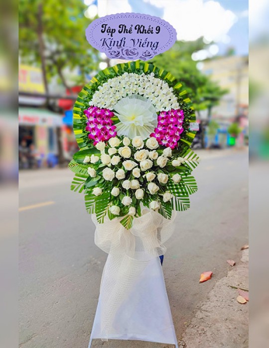 Mẫu hoa chia buồn 04