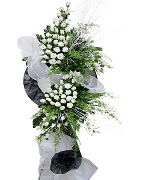 Mẫu hoa chia buồn 07